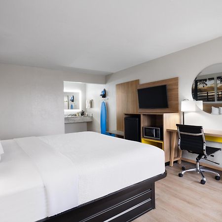 Days-Inn By Wyndham Montgomery I-85 Exteriör bild