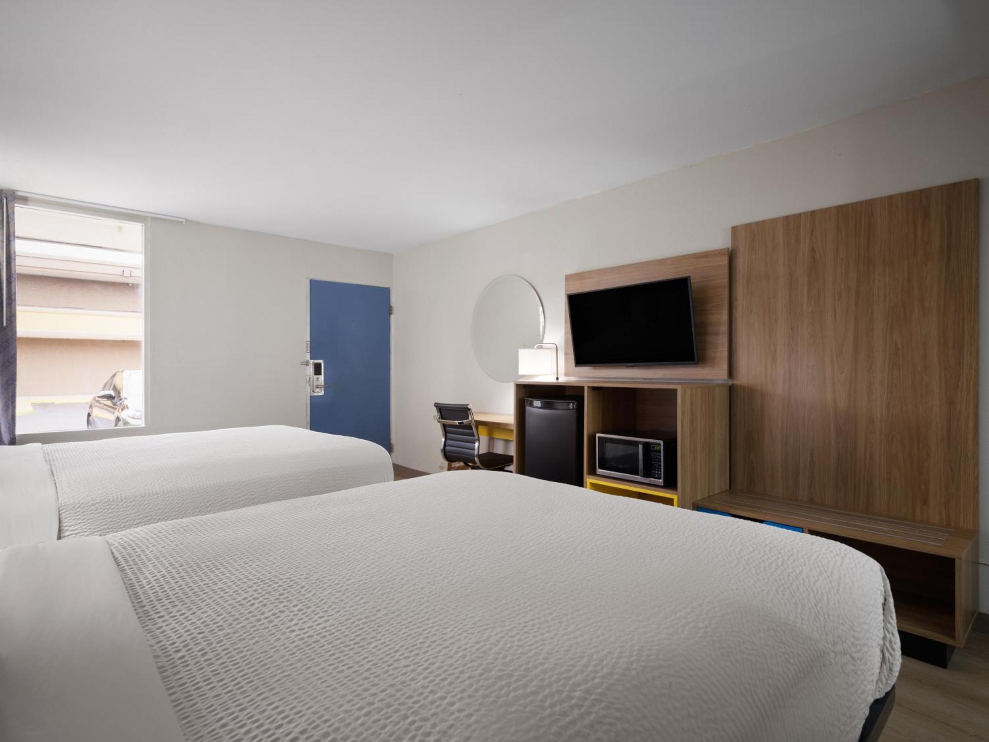 Days-Inn By Wyndham Montgomery I-85 Exteriör bild