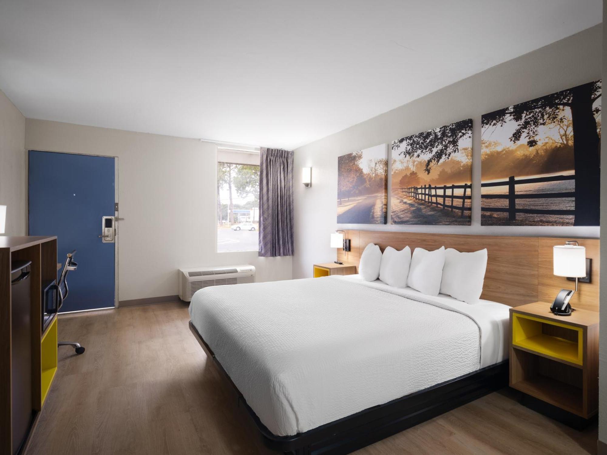Days-Inn By Wyndham Montgomery I-85 Exteriör bild
