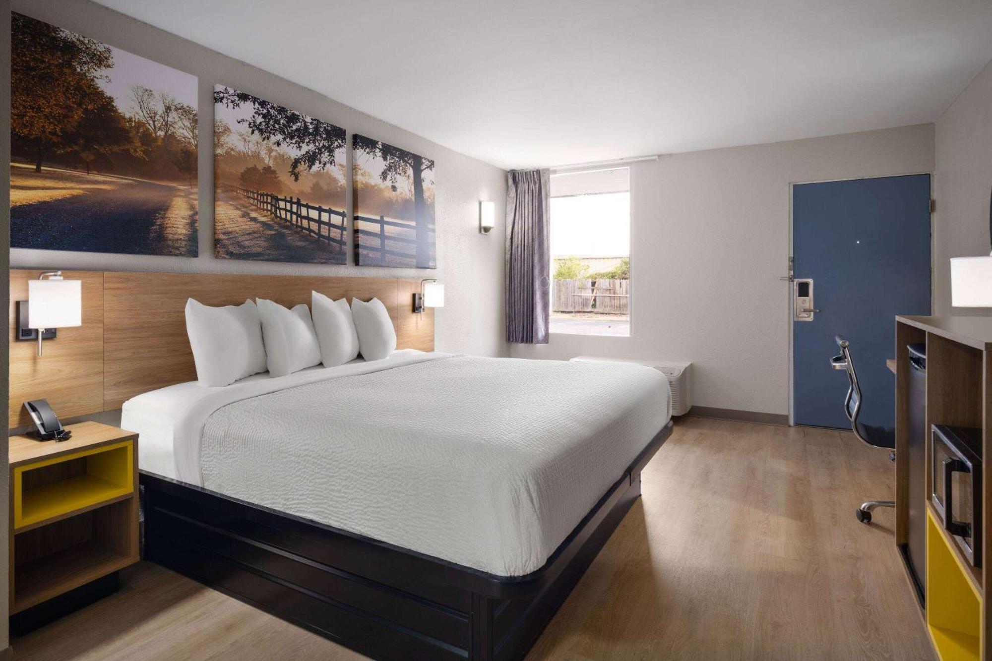 Days-Inn By Wyndham Montgomery I-85 Exteriör bild